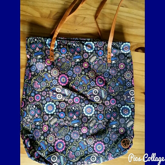 HP!* Floral Sugar Skulls Vinyl Tote - Picture 3 of 7